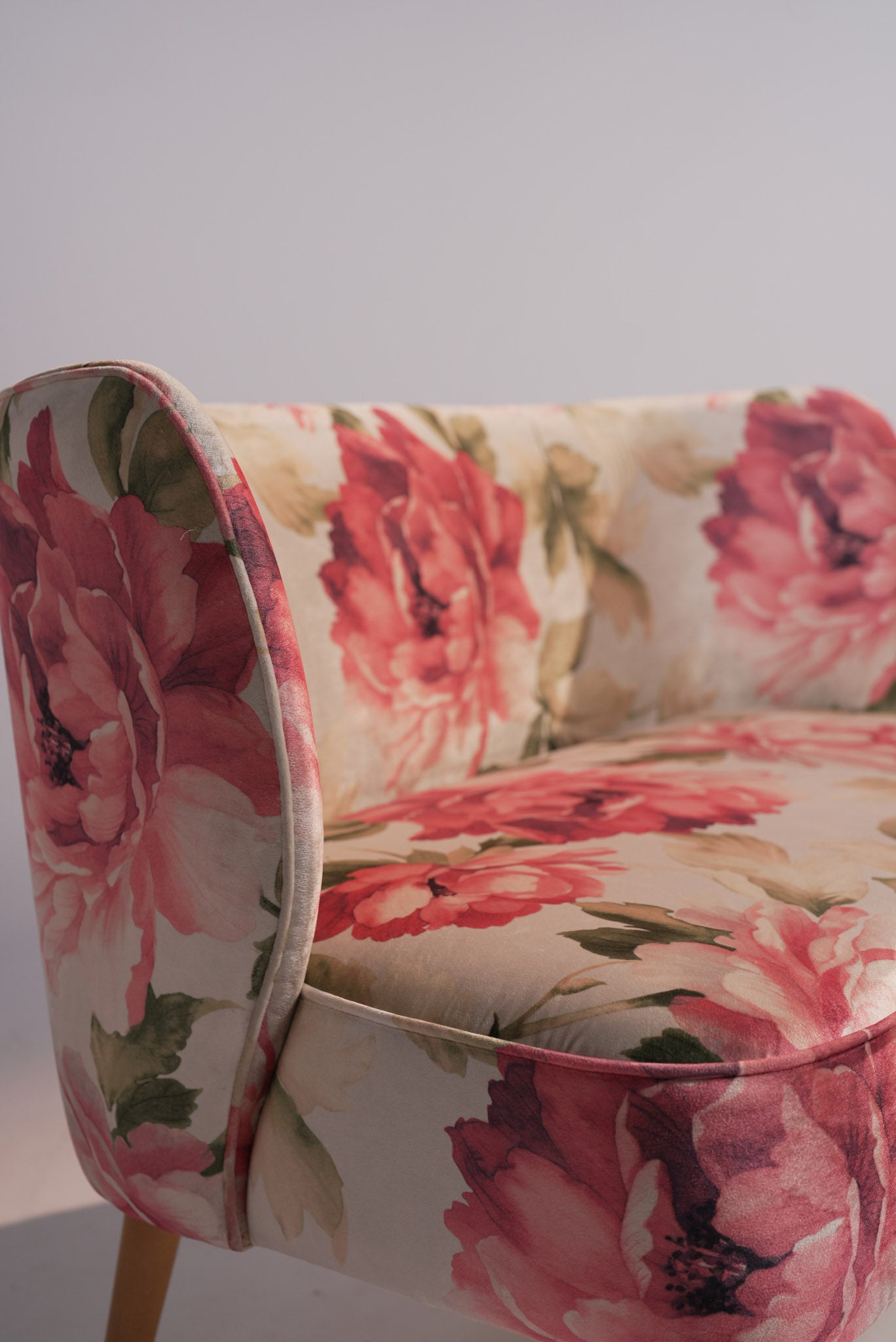 Barrymore Love Seat