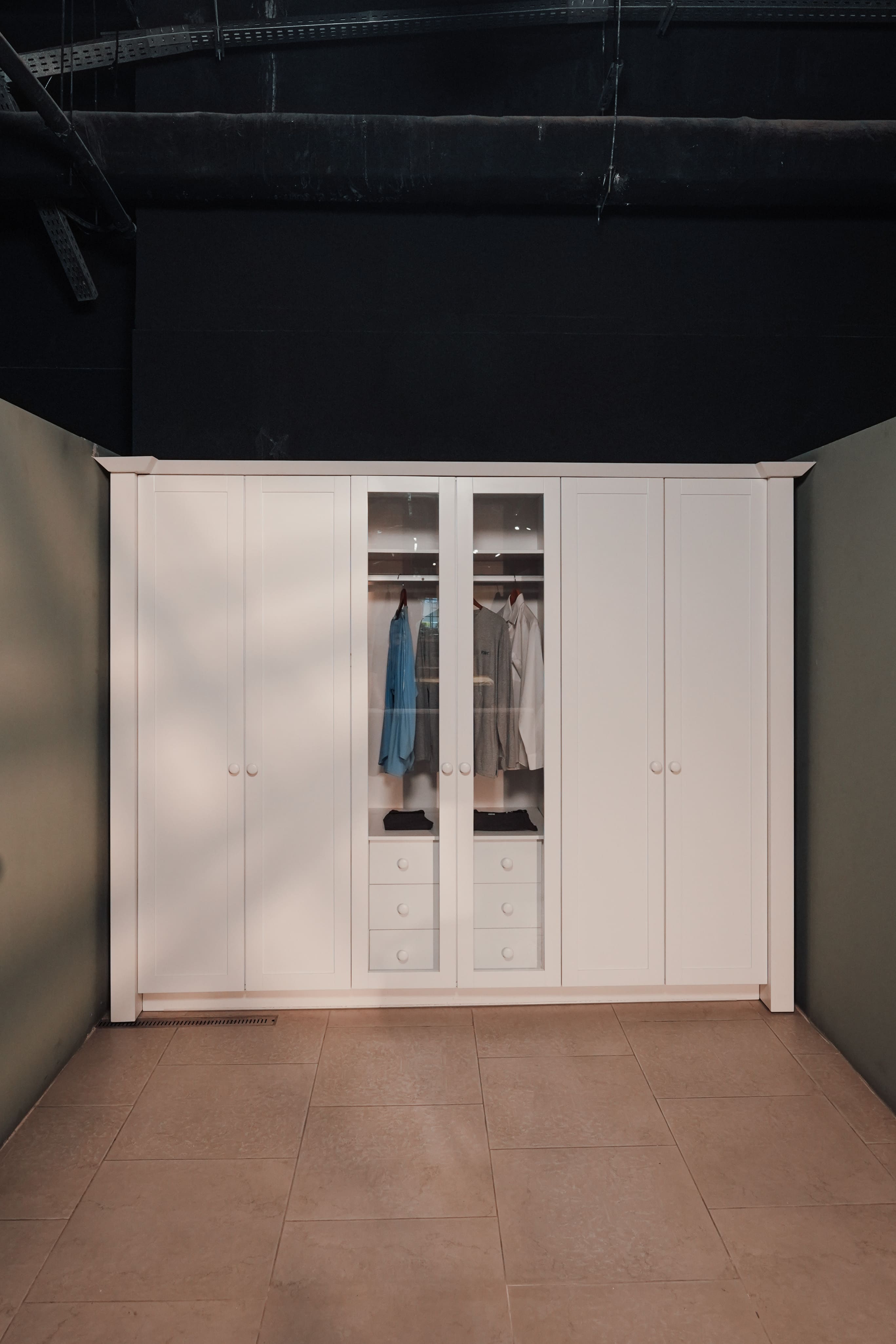 Wardrobe & closet by Designy for home furniture