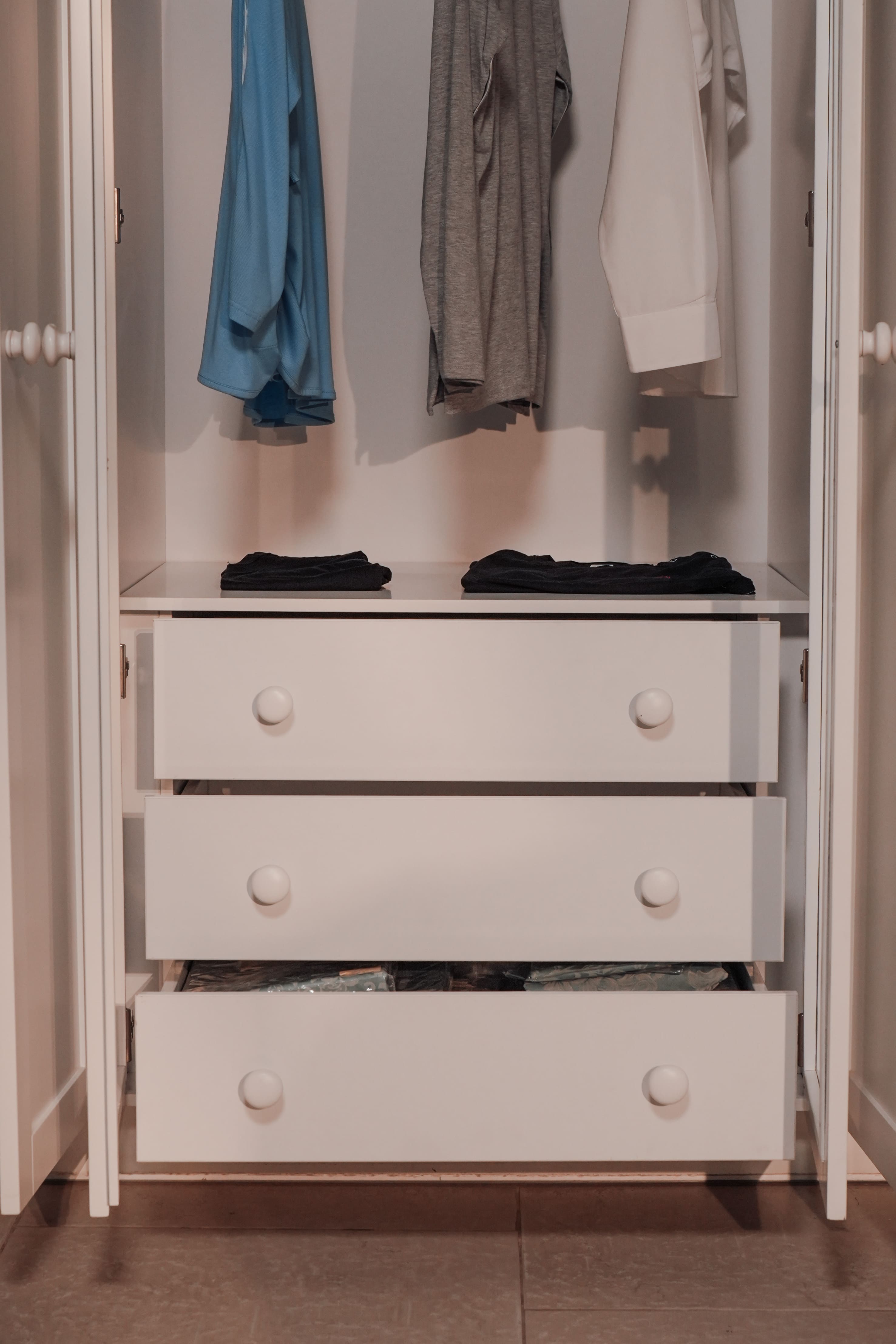 Wardrobe & closet by Designy for home furniture