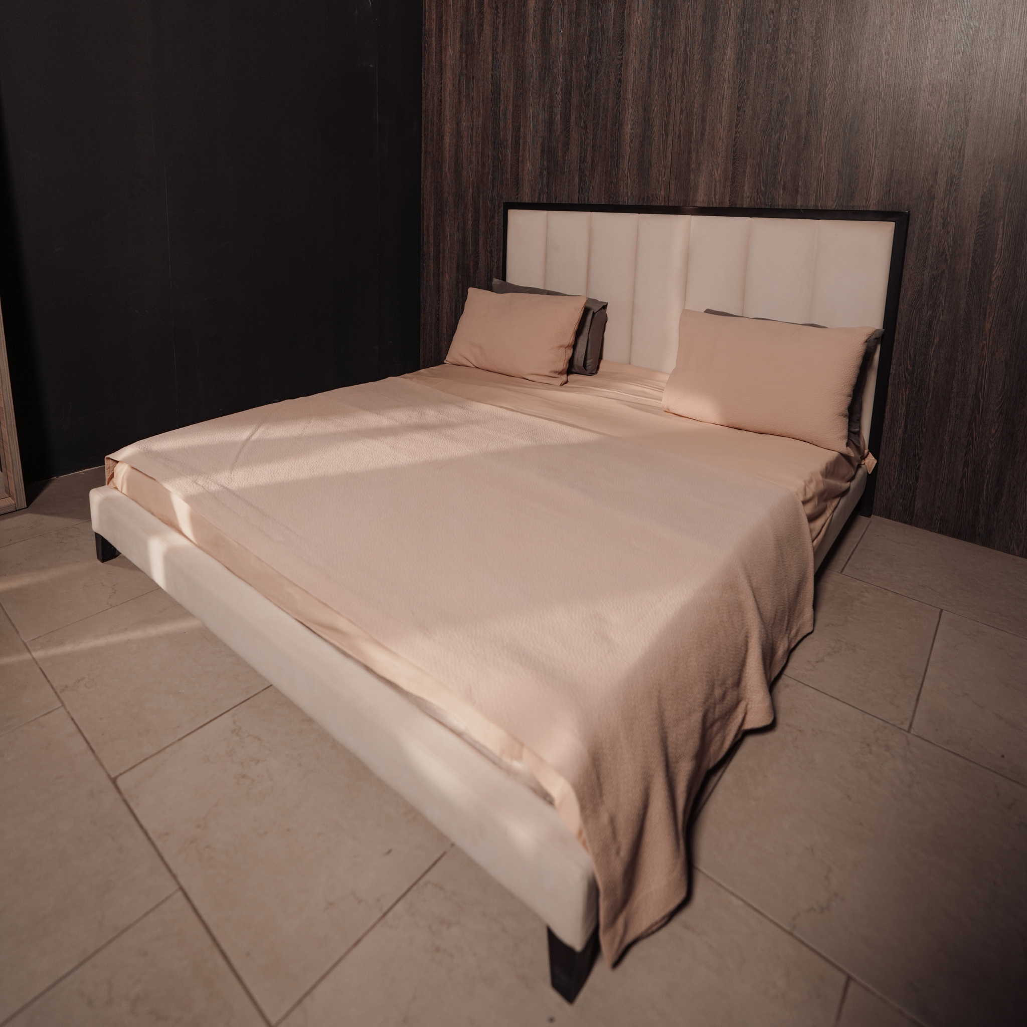 Modern bed for bedrooms by designy for home furniture