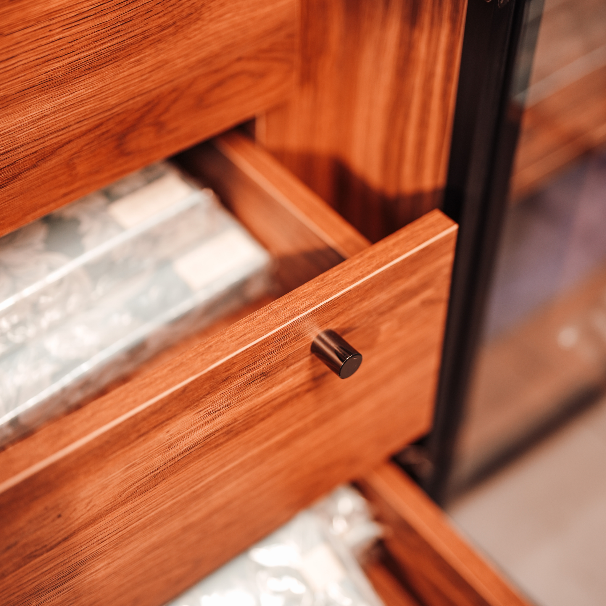 Dressing room and wardrobe by designy for home furniture