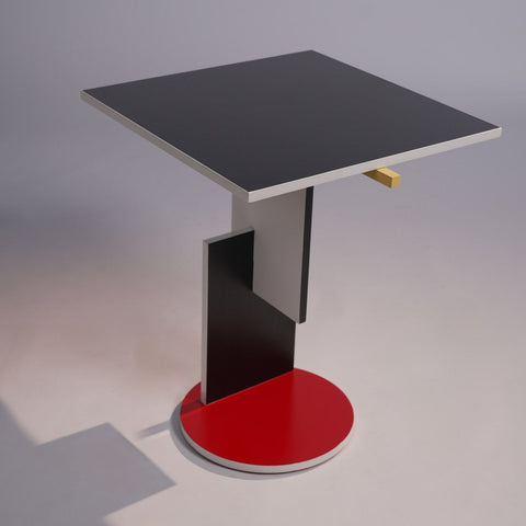 Gates Mond Side Table