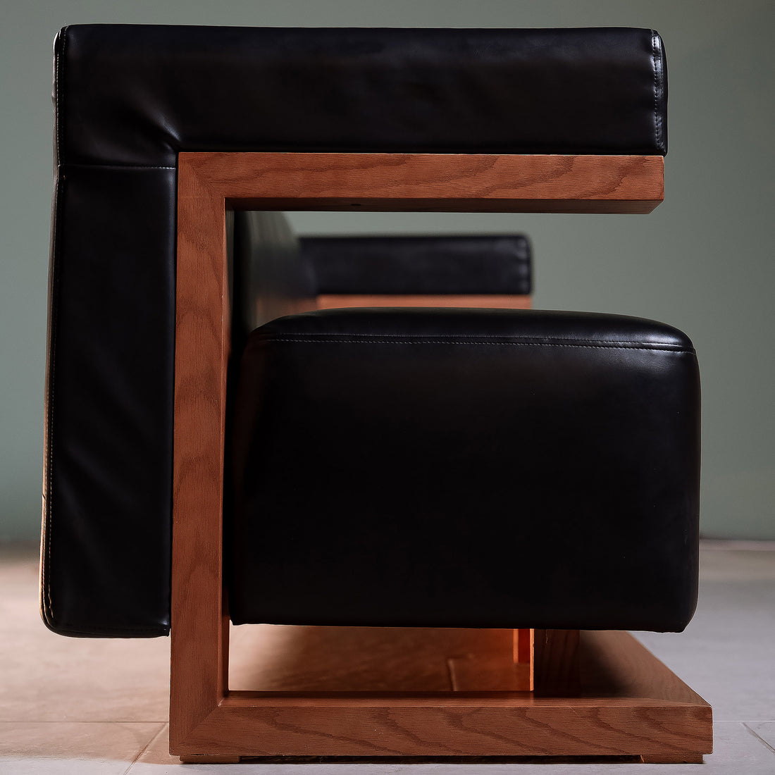 Gates Sofa
