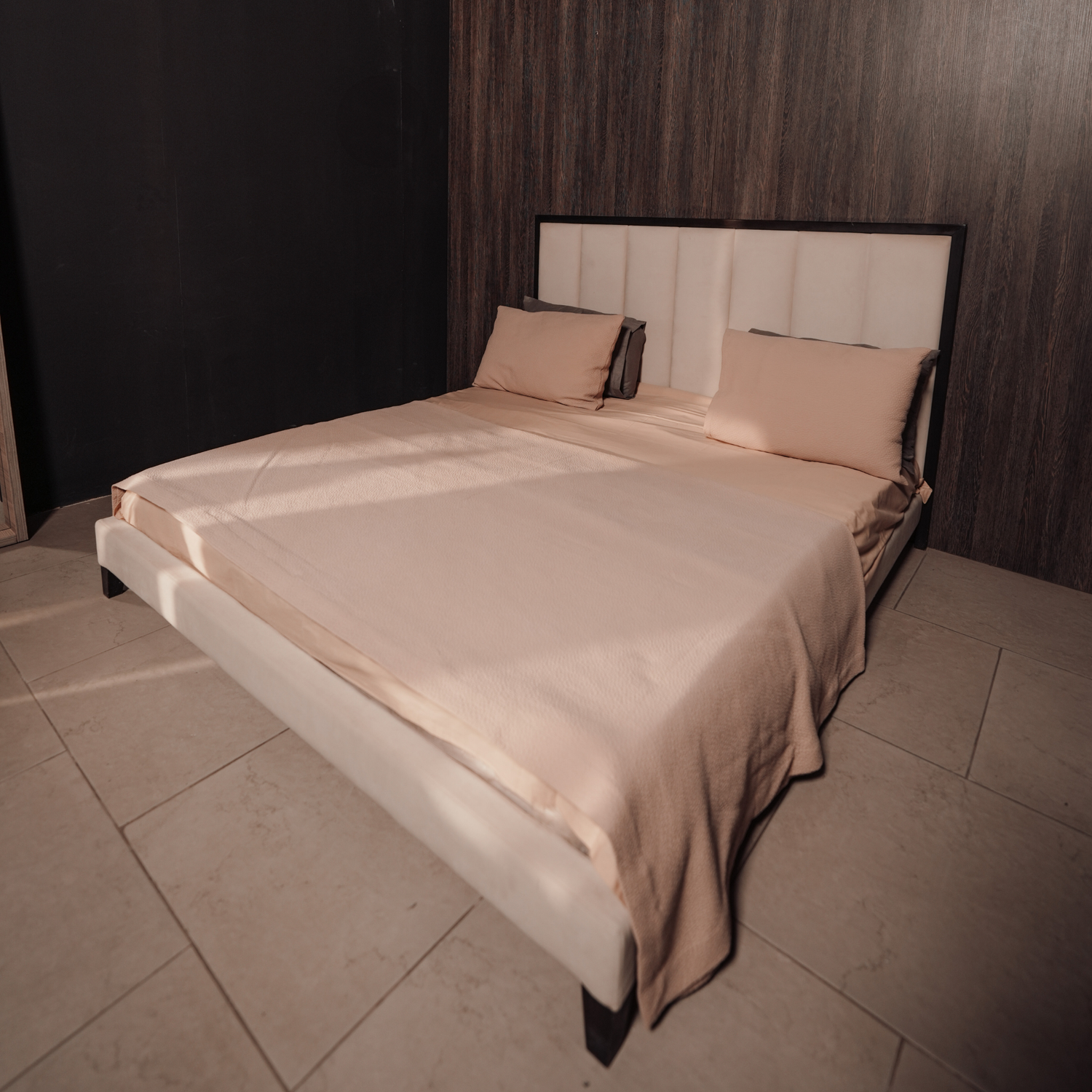 Modern bed for bedrooms by designy for home furniture