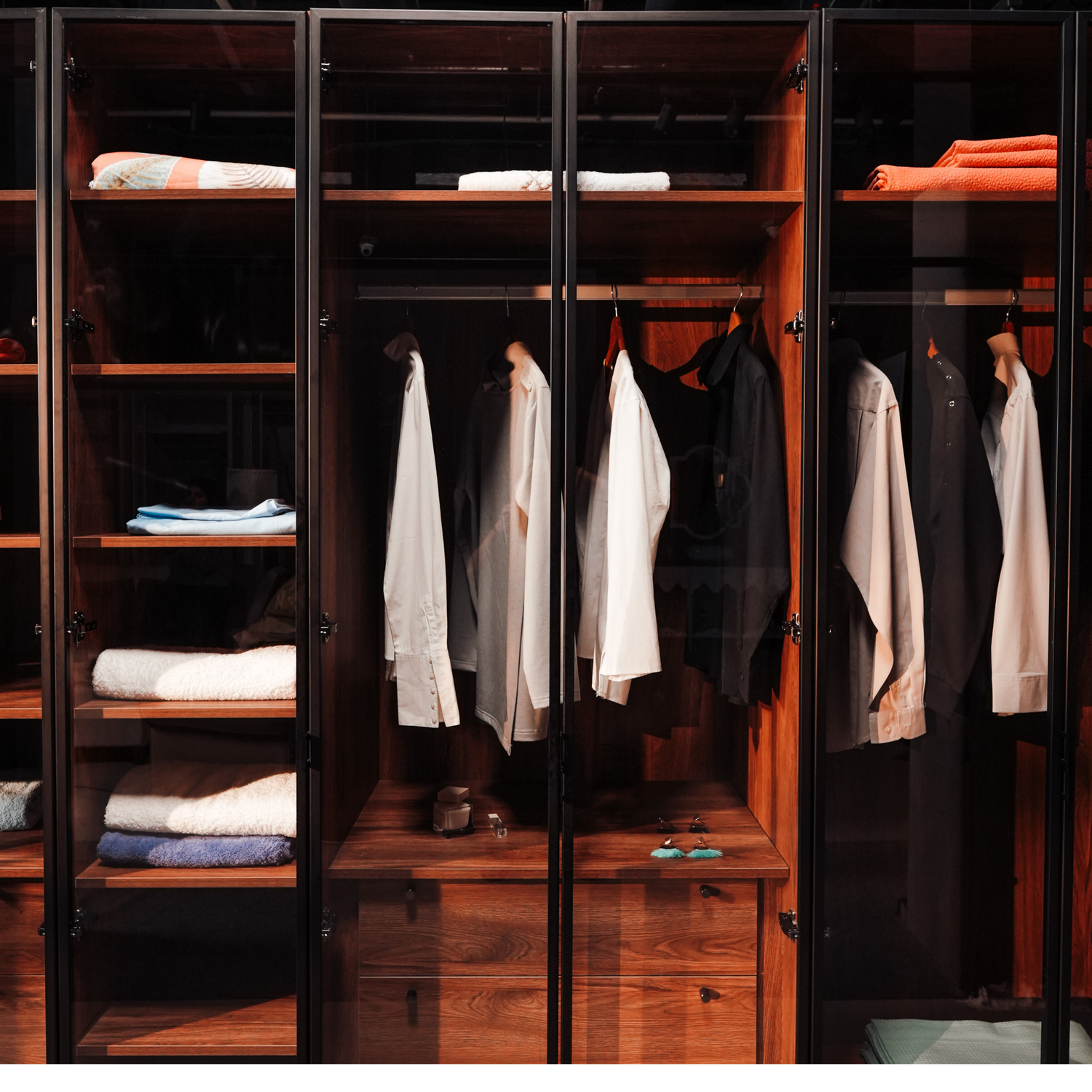 Dressing room and wardrobe by designy for home furniture