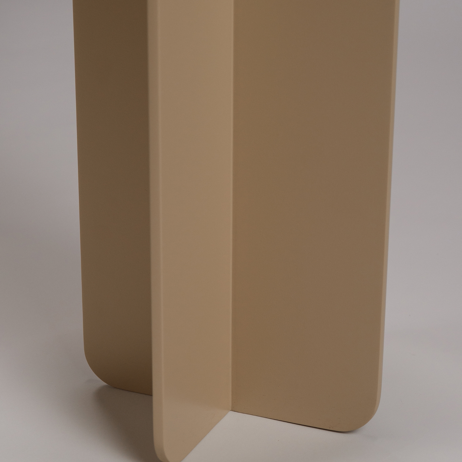 Trio Round Coffee Table &amp; Side Table