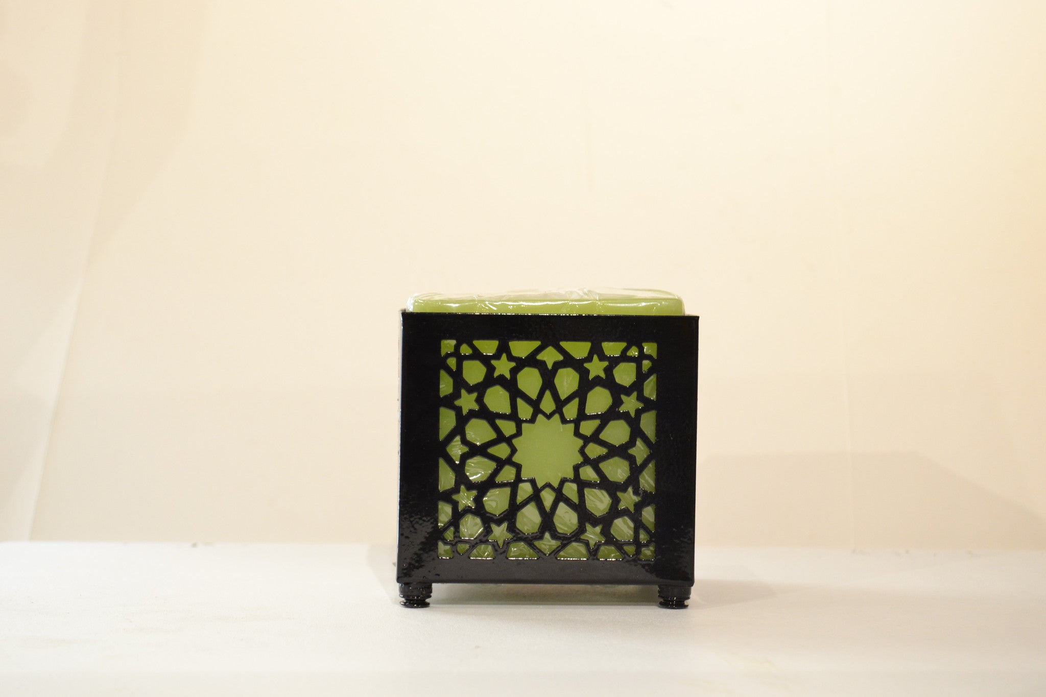 Square Arabesque Black